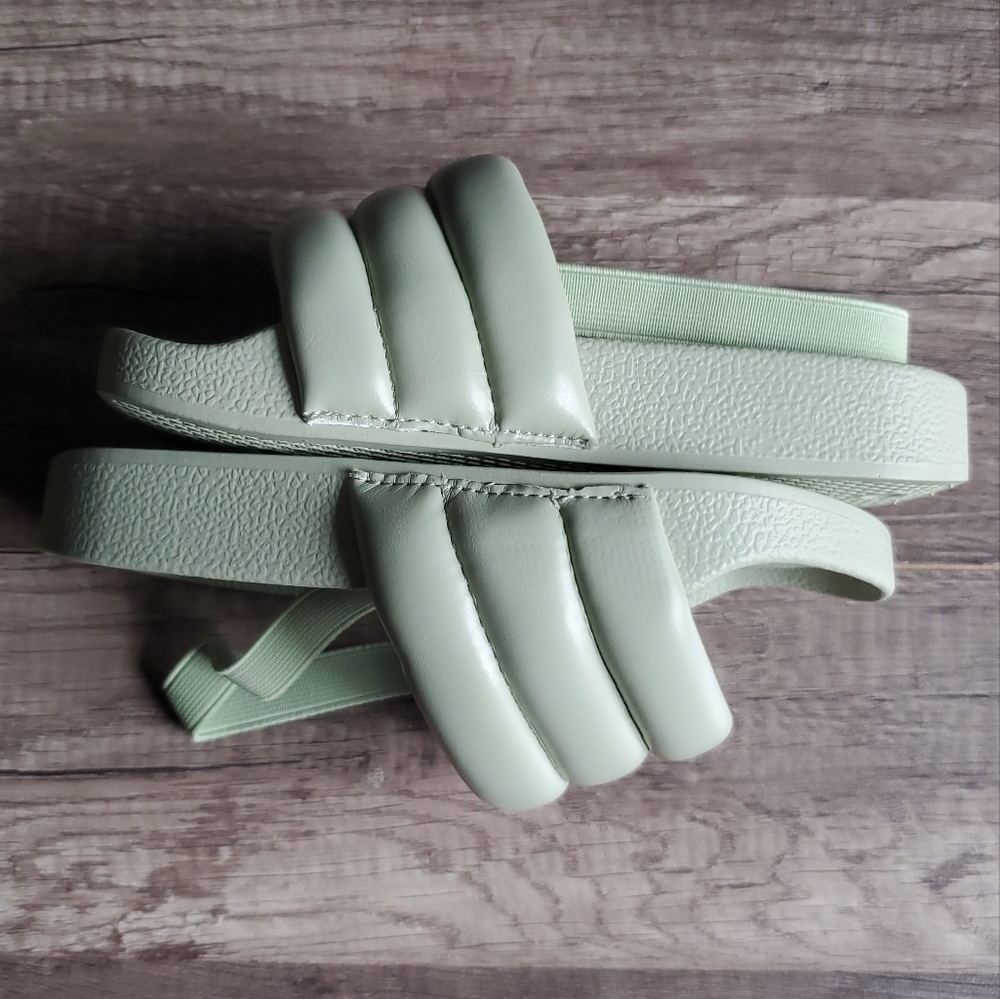 Fashion Nova Girls Sandals - Picture 9 of 11